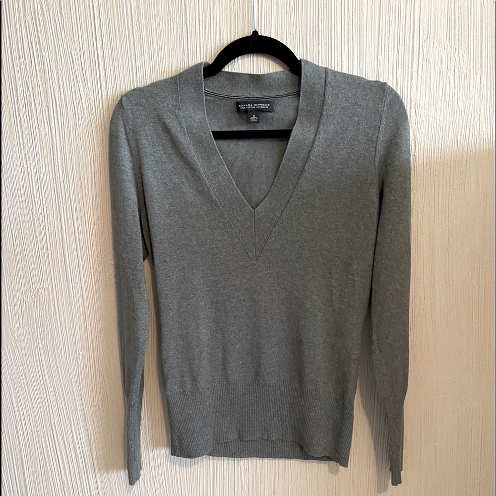 Banana republic sweaters